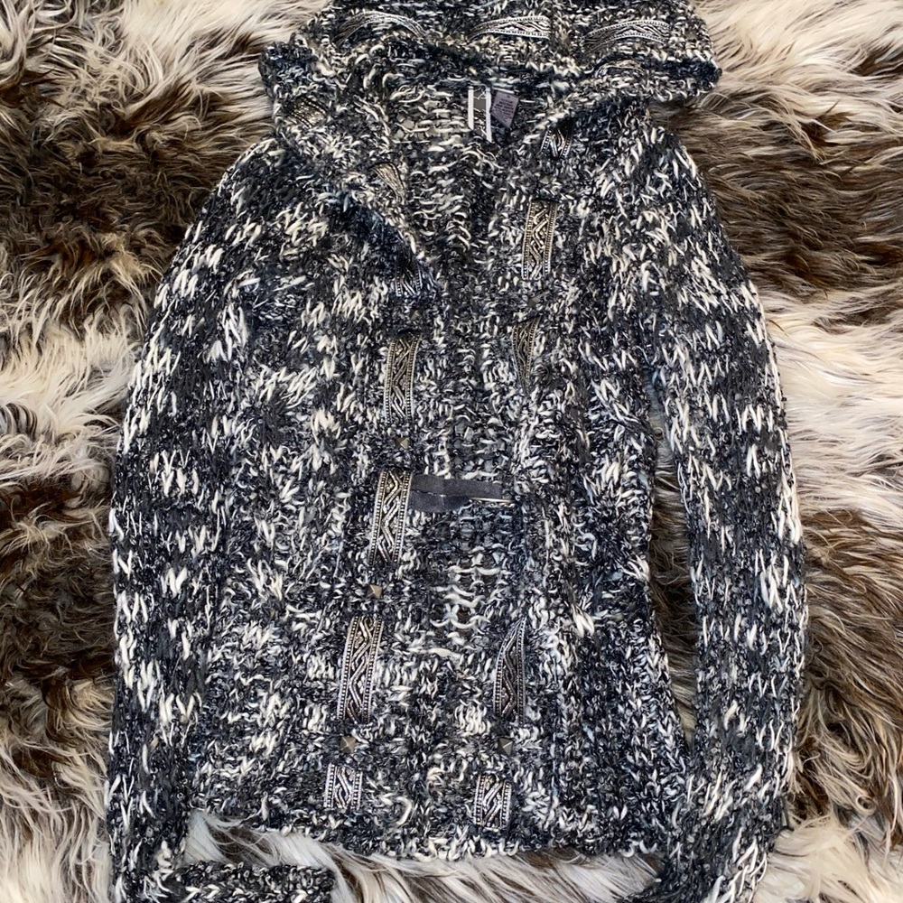 Buckle by BKE woven sweater